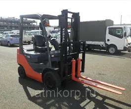 Вилочный погрузчик Toyota 02-8FD15  б/у