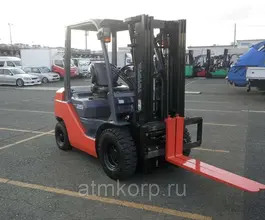 Вилочный погрузчик Toyota 52-8FD25  б/у