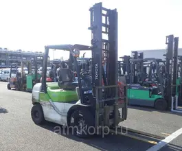 Вилочный погрузчик Toyota 52-8FD25  б/у