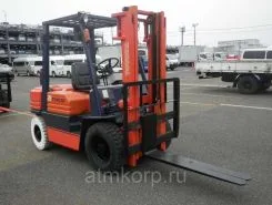 Вилочный погрузчик Toyota 5FD25  б/у