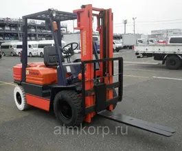Вилочный погрузчик Toyota 5FD25  б/у