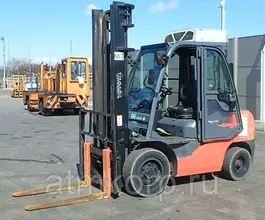 Вилочный погрузчик Toyota FORKLIFT  б/у