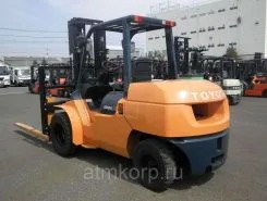 Вилочный погрузчик Toyota 02-7FDA50  б/у фото 2