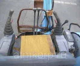 Экскаватор Hitachi EX30  б/у фото 3