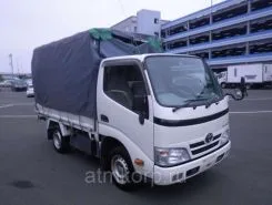 Тентованный грузовик Тентованный грузовик  Toyota  б/у