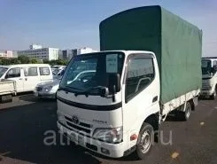 Тентованный грузовик Тентованный грузовик  Toyota  б/у