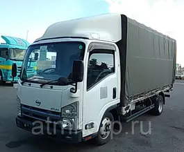 Тентованный грузовик Тентованный грузовик  Nissan  б/у