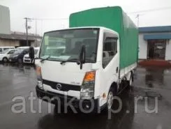 Тентованный грузовик Тентованный грузовик  Nissan  б/у