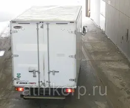 Изотермический фургон Nissan Atlas  б/у фото 3
