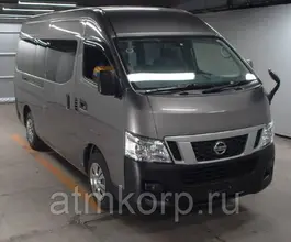 Микроавтобус Nissan Caravan  б/у