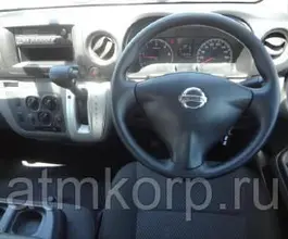 Микроавтобус Nissan Caravan  б/у фото 3