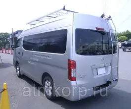 Микроавтобус Nissan Caravan  б/у