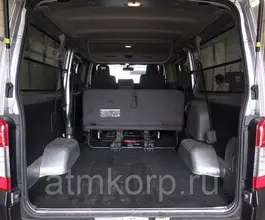 Микроавтобус Nissan CARAVAN   б/у фото 5