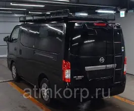 Микроавтобус Nissan Caravan  б/у