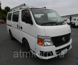 Микроавтобус Nissan Caravan  б/у