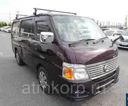 Микроавтобус Nissan Caravan  б/у
