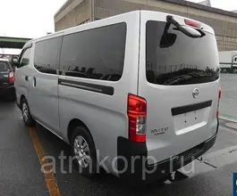 Микроавтобус Nissan Caravan  б/у фото 3
