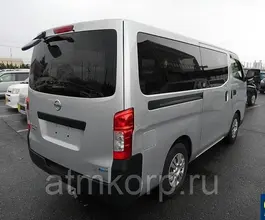 Микроавтобус Nissan Caravan  б/у фото 4