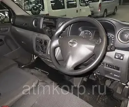 Микроавтобус Nissan Caravan  б/у фото 4