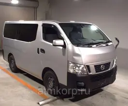 Микроавтобус Nissan Caravan  б/у
