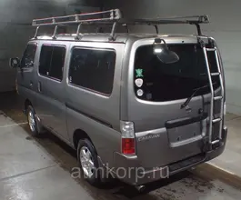 Микроавтобус Nissan Caravan  б/у