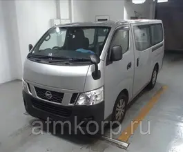 Микроавтобус Nissan Caravan  б/у фото 2