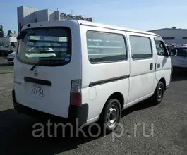 Микроавтобус Nissan Caravan  б/у фото 2