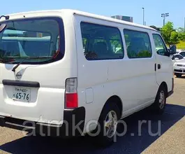 Микроавтобус Nissan Caravan  б/у фото 3