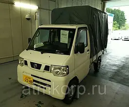 Тентованный грузовик Тентованный грузовик  Nissan  б/у