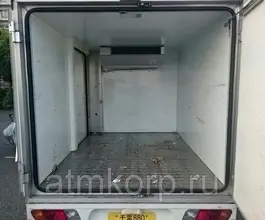 Рефрижератор Фургон  Nissan  б/у
