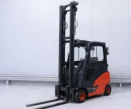 Вилочный погрузчик Linde H16  б/у