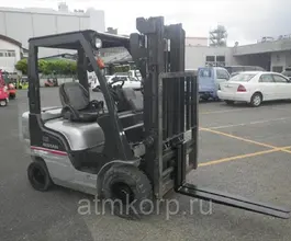 Вилочный погрузчик Nissan NL01  б/у
