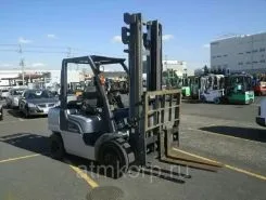 Вилочный погрузчик Nissan UGL02M30  б/у