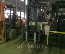 Вилочный погрузчик Nissan NFP01L15  б/у