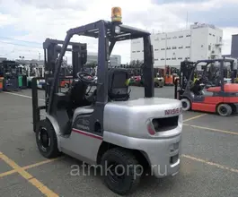 Вилочный погрузчик Nissan YGL02A30  б/у фото 2