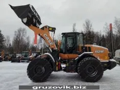Фронтальный погрузчик Case 812 2019 года б/у