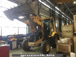 Экскаватор-погрузчик JCB 3CX 2007 года б/у