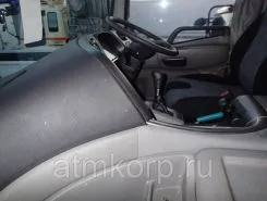 Тягач Седельный тягач Nissan Quon  б/у фото 4