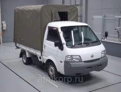 Тентованный грузовик Тентованный грузовик  Nissan  б/у