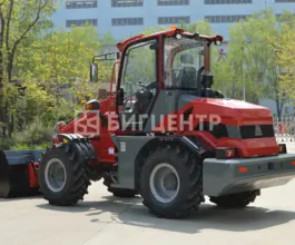 Телескопический погрузчик Runmax TL842 2021 года новый фото 5