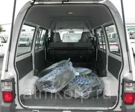 Микроавтобус Mazda Bongo  б/у