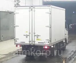 Изотермический фургон Mitsubishi Canter  б/у фото 2