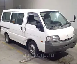 Микроавтобус Mitsubishi DELICA  б/у