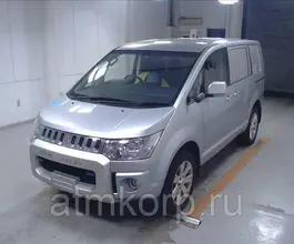 Микроавтобус Mitsubishi DELICA  б/у фото 2