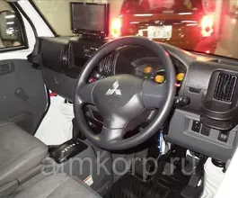 Микроавтобус Mitsubishi MINICAB  б/у фото 4