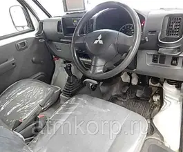 Микроавтобус Mitsubishi MINICAB  б/у фото 3
