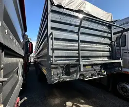 Полуприцеп-зерновоз ВОМЗ PF-41B 2022 года б/у