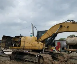 Экскаватор Caterpillar 320 2007 года б/у