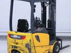 Вилочный погрузчик Jungheinrich EFG216 2013 года б/у