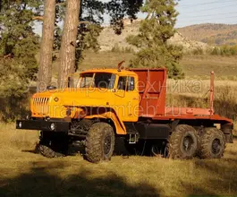 Лесовоз Лесовоз  Урал 5557  б/у